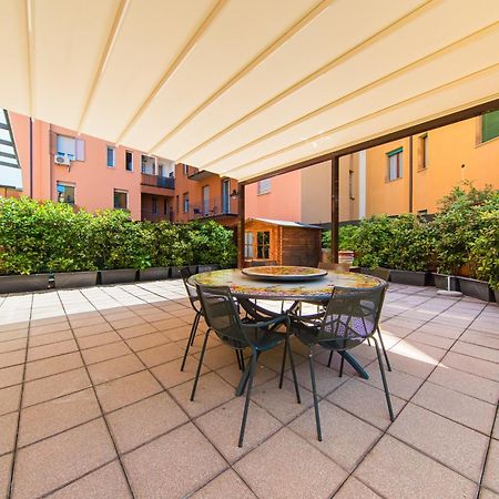 Nettuno Apartment - Private Garden In Bologna Center Exterior photo