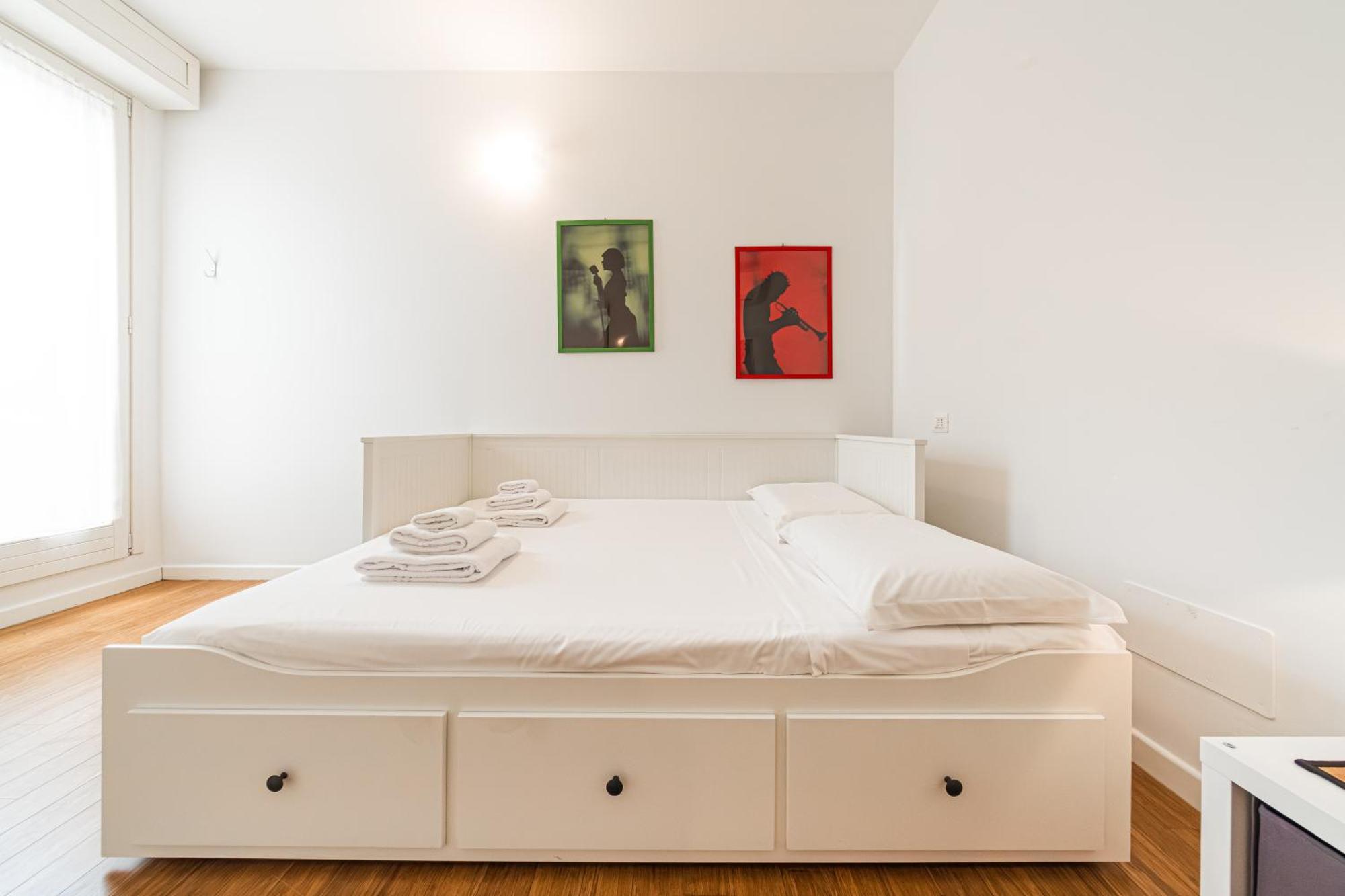 Nettuno Apartment - Private Garden In Bologna Center Exterior photo